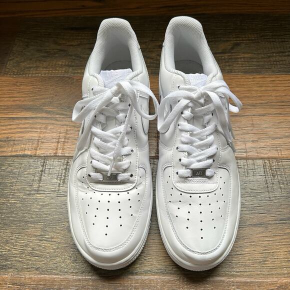 Nike Air Force 1 '07 Low Triple White Mens Size 10.5 - Picture 2 of 11